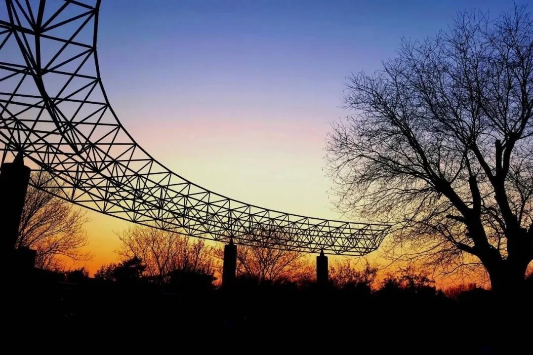 河北科技大學夜景